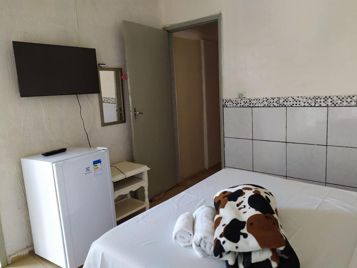 Pousada Dirce Locatelli Goiânia Exterior foto